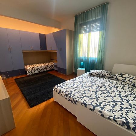 Апартаменты Casa Dandelle Гамбасси-Терме Экстерьер фото